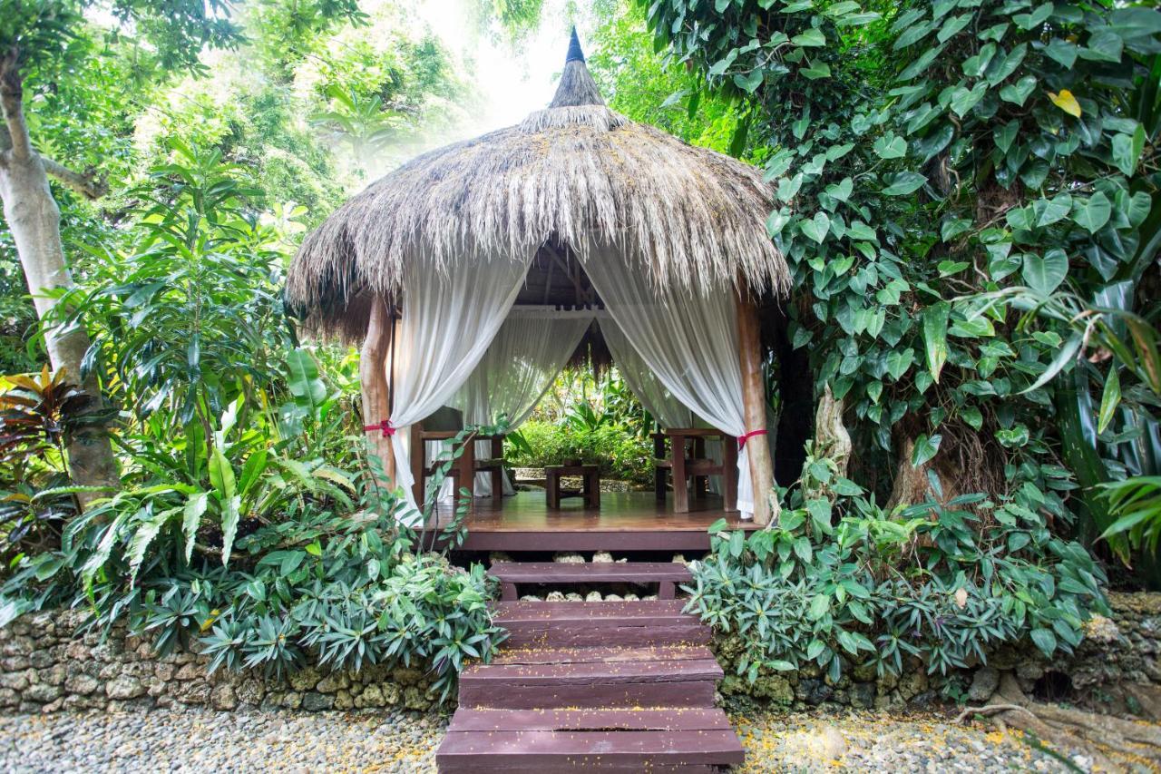 Mandala Spa & Resort Villas Manoc-Manoc Buitenkant foto
