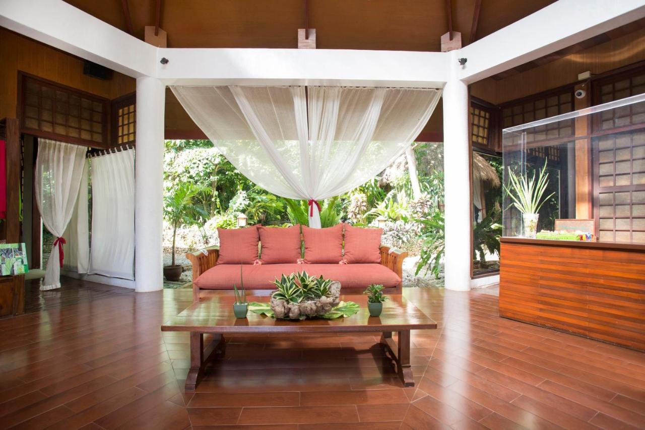 Mandala Spa & Resort Villas Manoc-Manoc Buitenkant foto