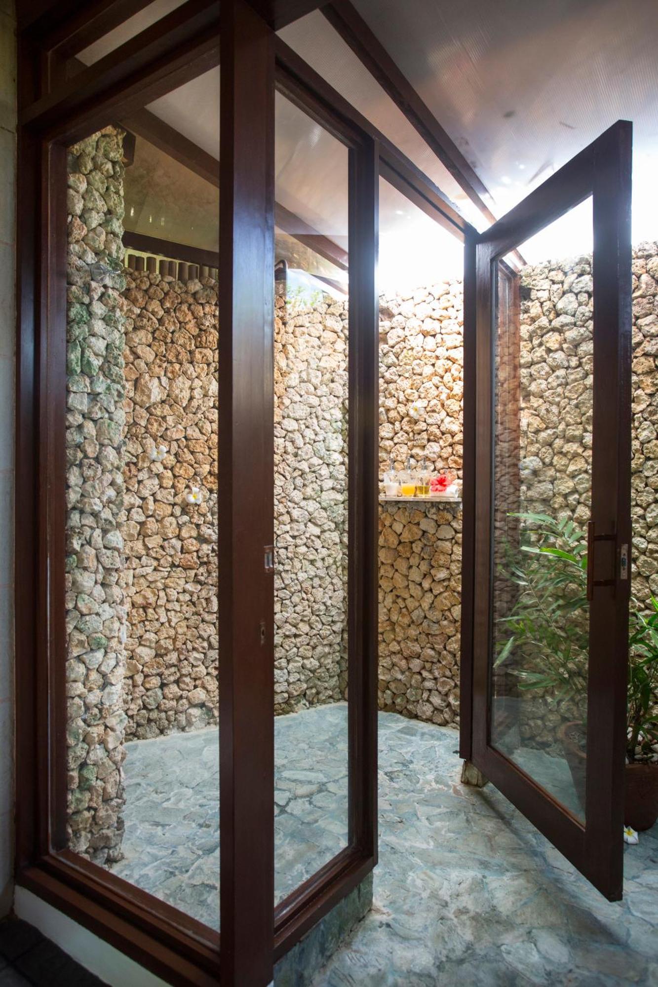 Mandala Spa & Resort Villas Manoc-Manoc Buitenkant foto