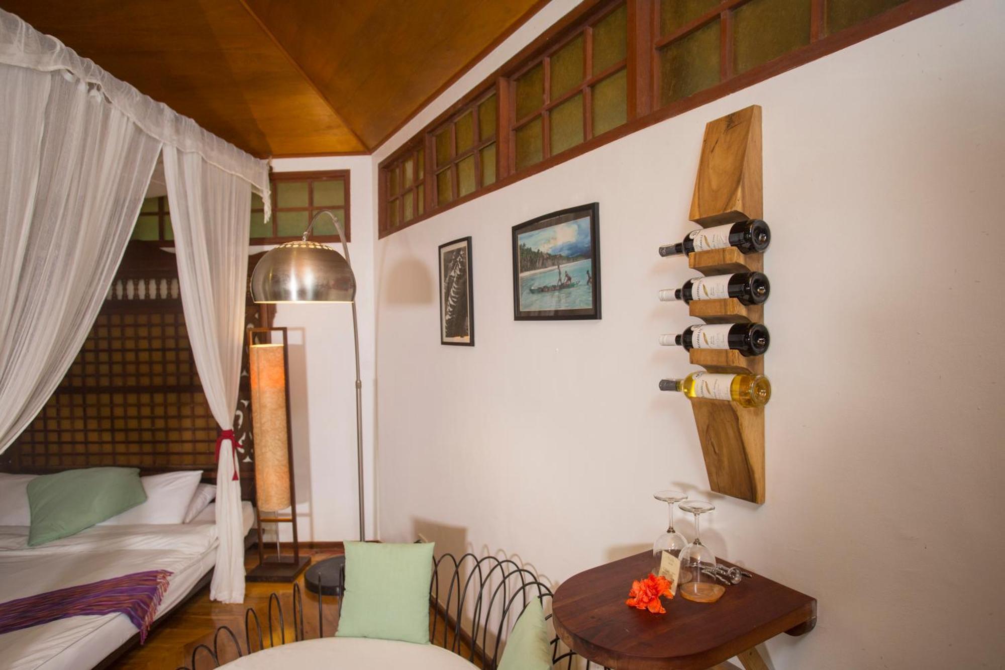 Mandala Spa & Resort Villas Manoc-Manoc Buitenkant foto