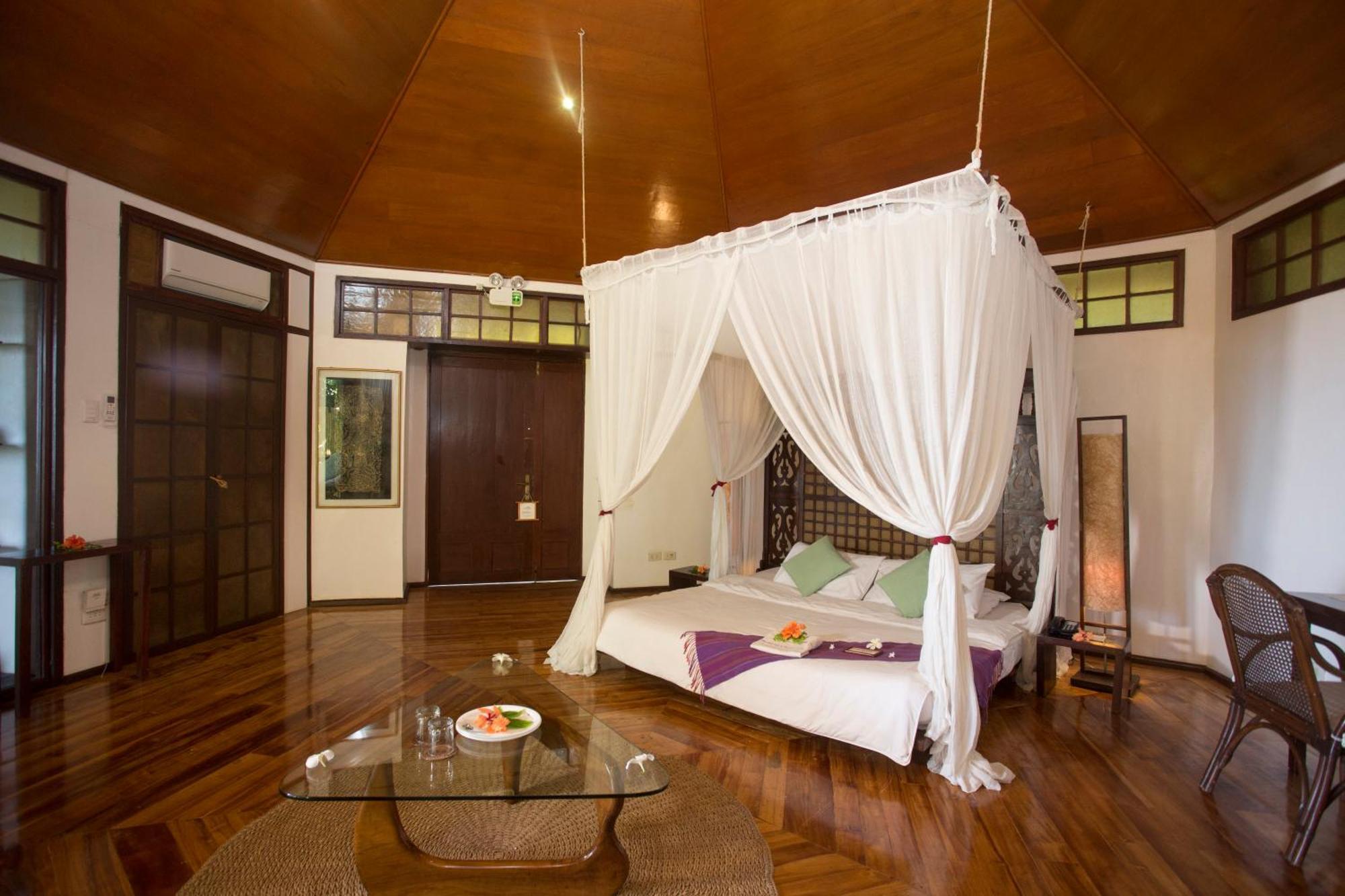 Mandala Spa & Resort Villas Manoc-Manoc Buitenkant foto