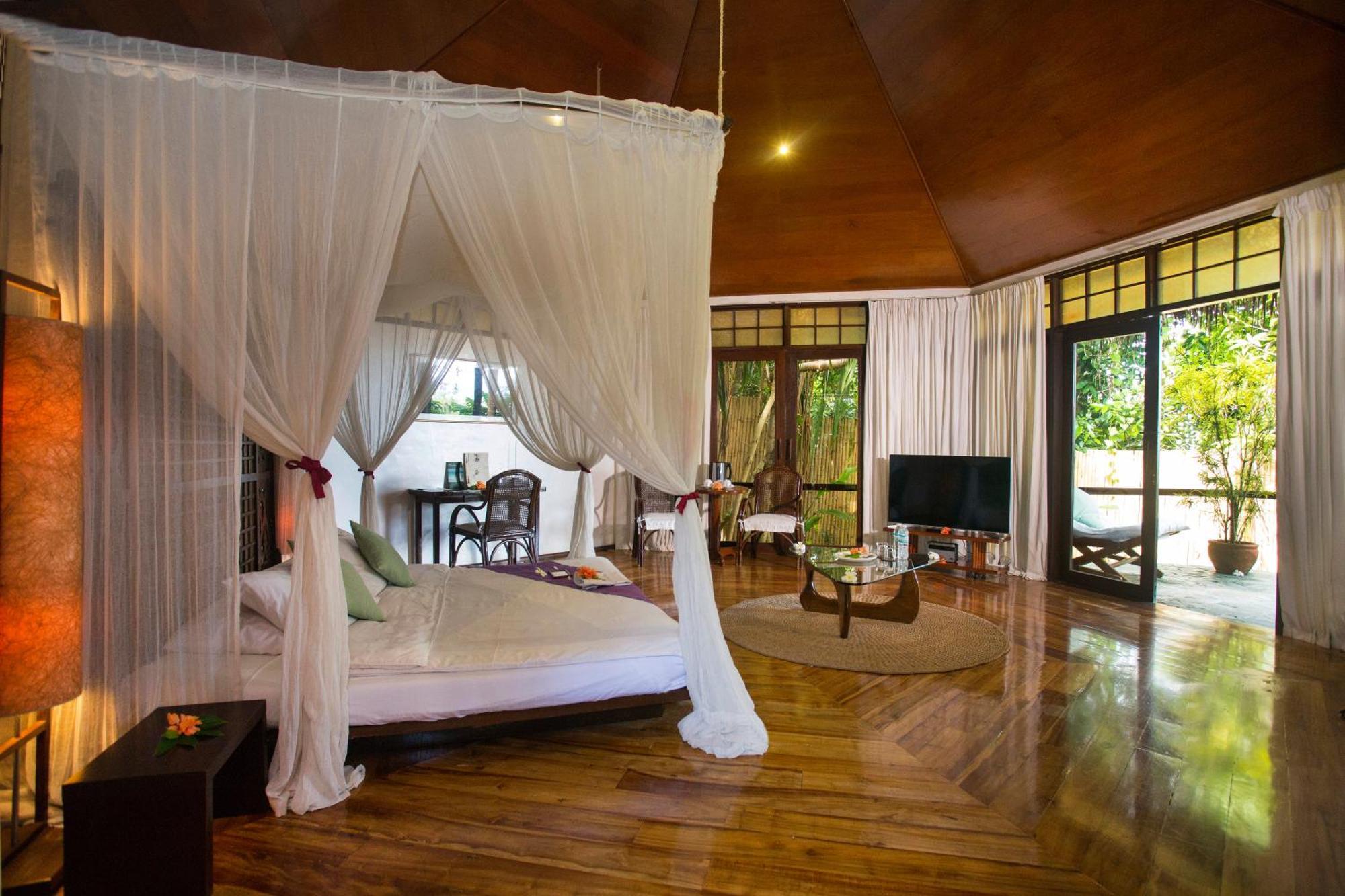 Mandala Spa & Resort Villas Manoc-Manoc Buitenkant foto