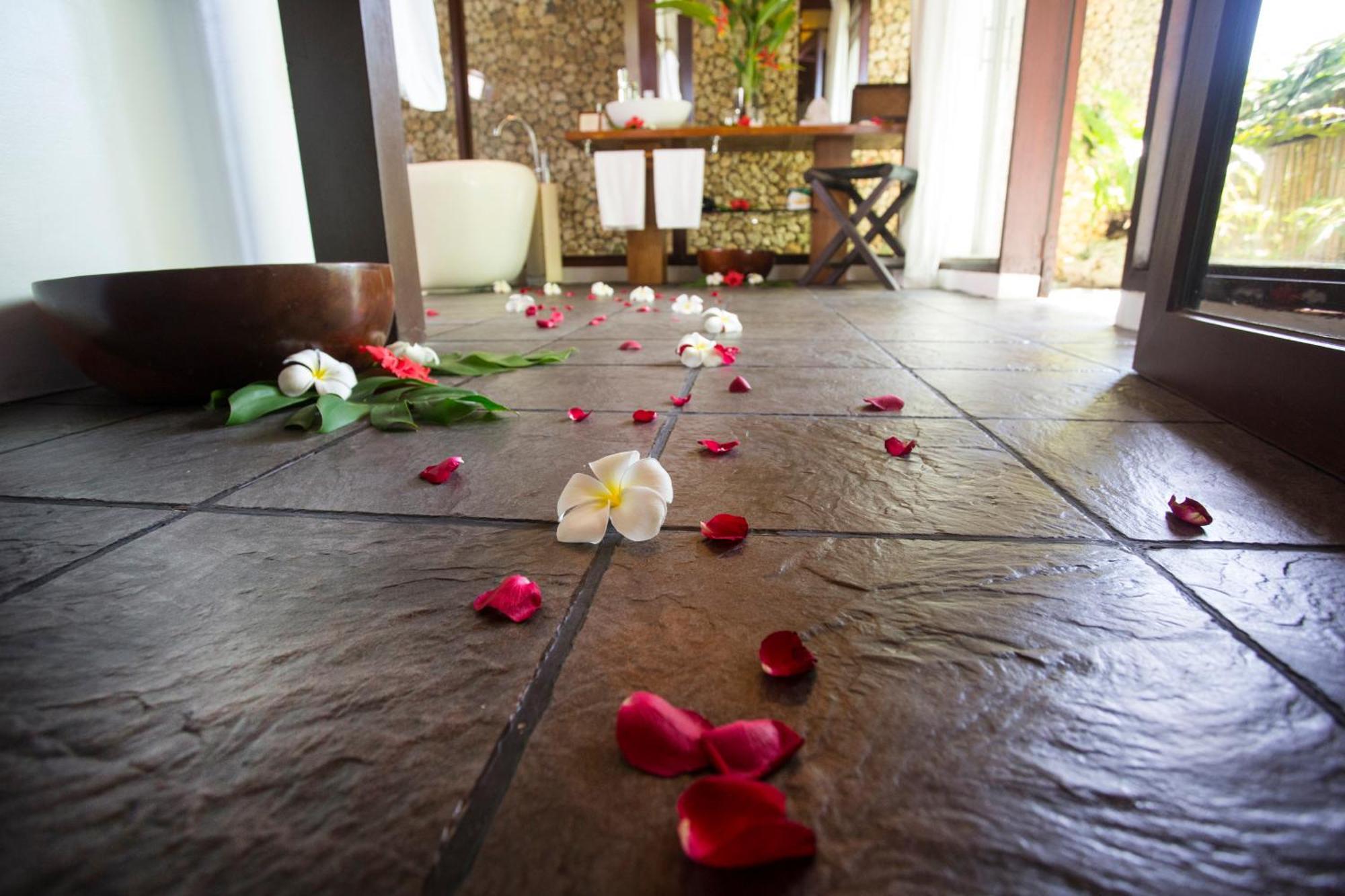 Mandala Spa & Resort Villas Manoc-Manoc Kamer foto